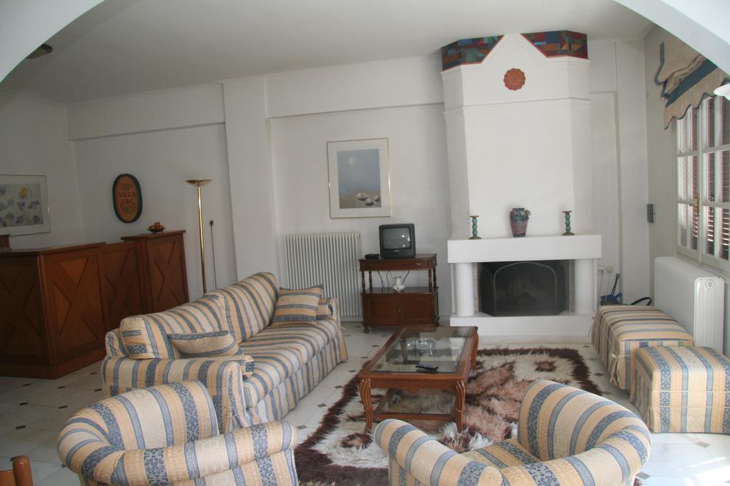 Villa C & C Delphi Luaran gambar