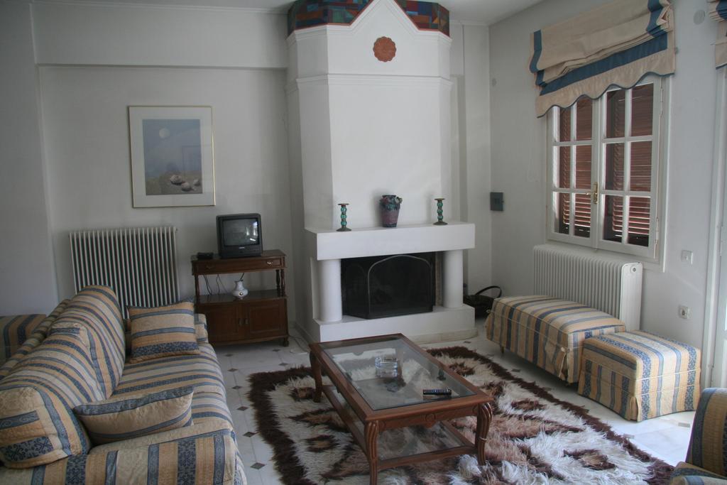 Villa C & C Delphi Luaran gambar